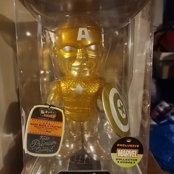 Action figure - Picture 11 of 11